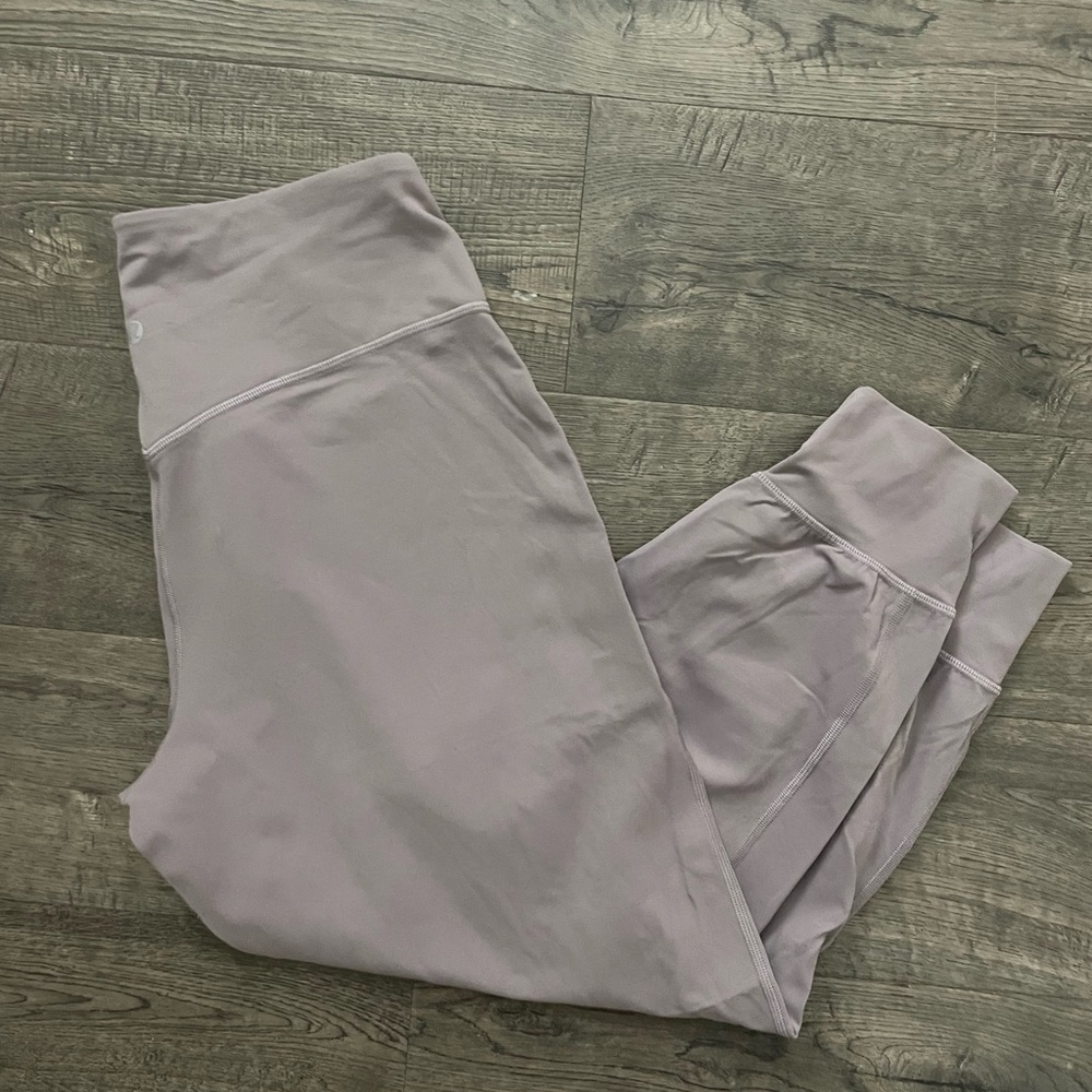 lululemon align jogger crop sz 8 in violet verbena